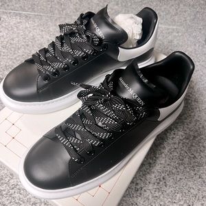 Alexander Mcqueens